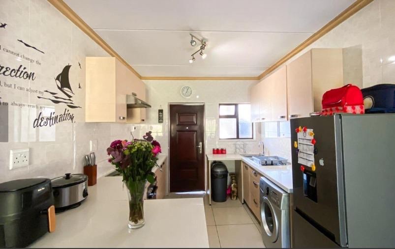 Complex for sale in Fourways, Sandton
