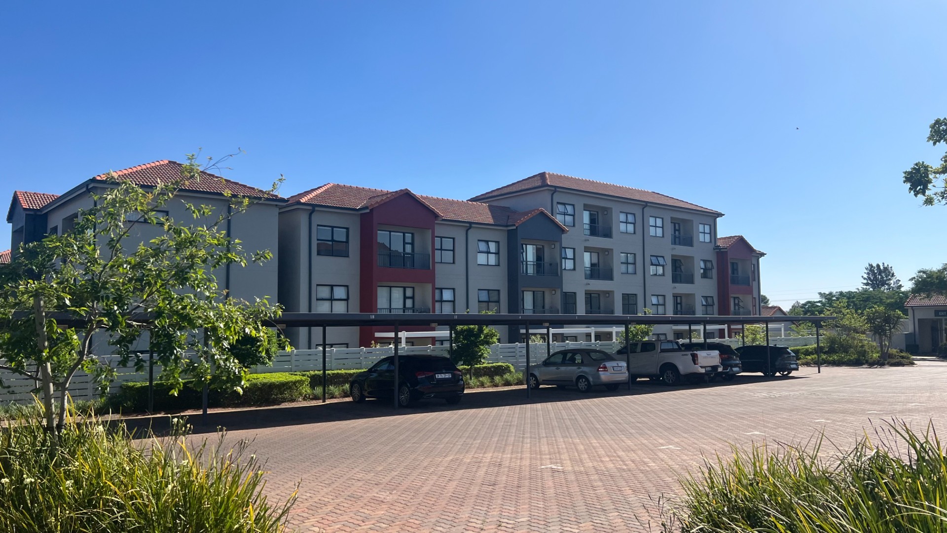 Apartment for sale in Fourways, Sandton