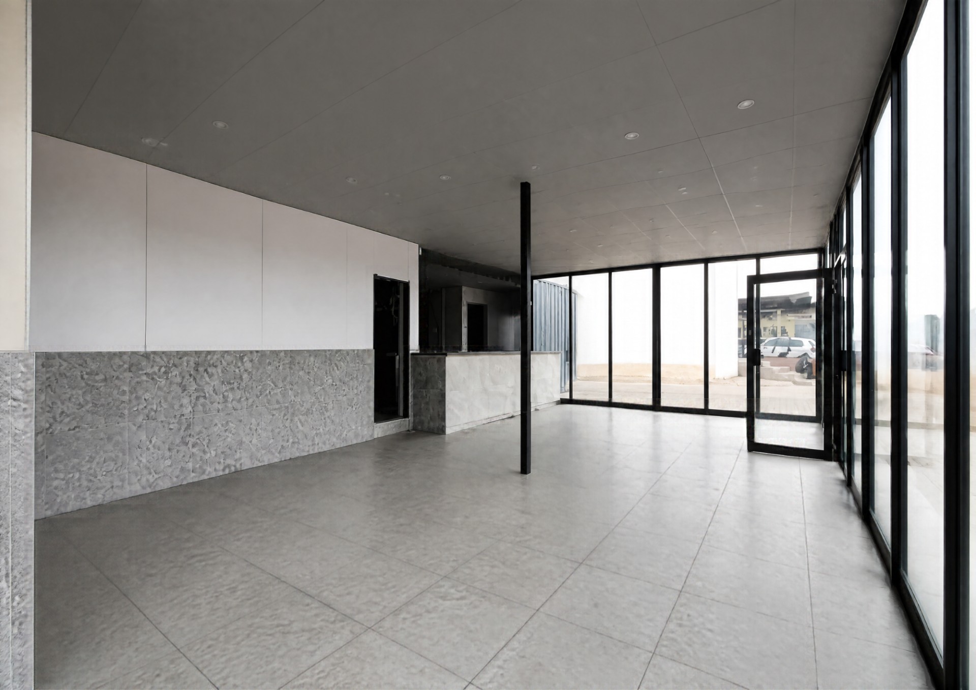 Commercial Property for rent in Highlands North, Johannesburg, 150 m²