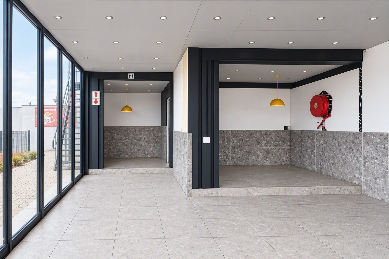 Commercial Property for rent in Highlands North, Johannesburg, 150 m²