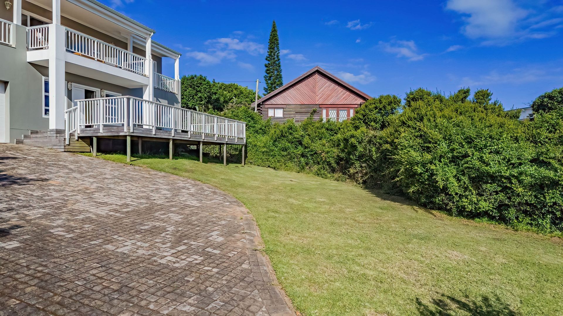 House for sale in Brenton On Sea, Knysna, 630 m²