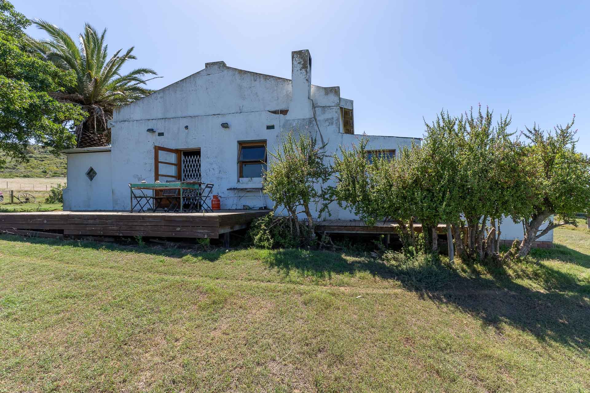 Farm for sale in Mossel Bay Rural, Mossel Bay, 192 m²