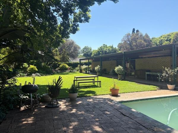 Townhouse for rent in Morningside Manor, Sandton, 57 Crassula Avenue, Morningside Manor, Sandton, Gauteng, 395 m²