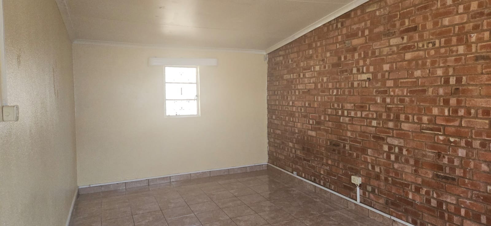Apartment for rent in Beaconsfield, Kimberley, 762 m²