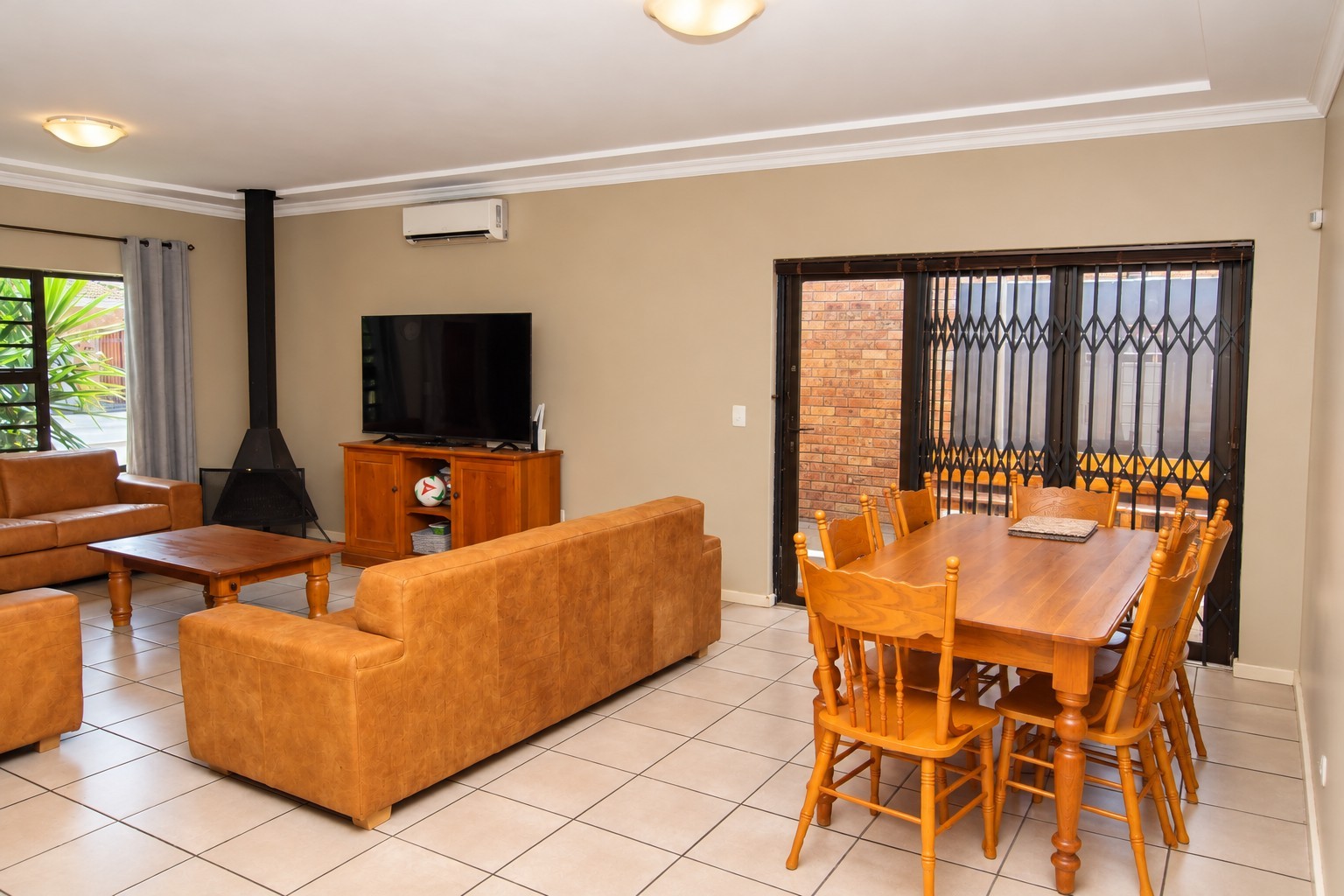 House for sale in Glenlily Security Estate, Hunters Creek, Kuils River, 140 m²