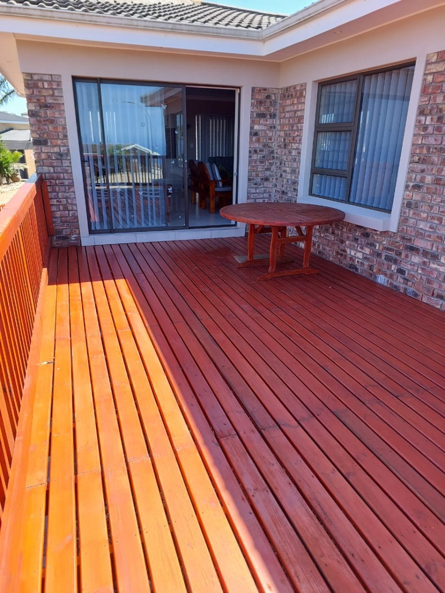 House for sale in Dana Bay, Mossel Bay, 190 m²