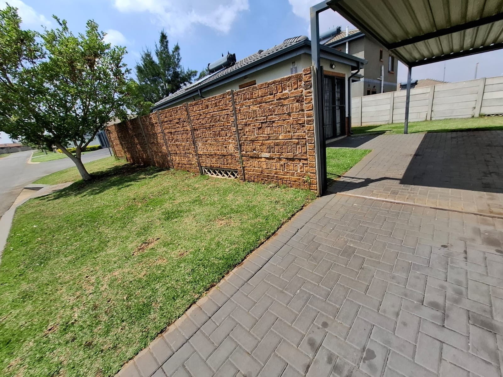Apartment for sale in Leopard's Rest Security Estate, Albertsdal, Alberton
