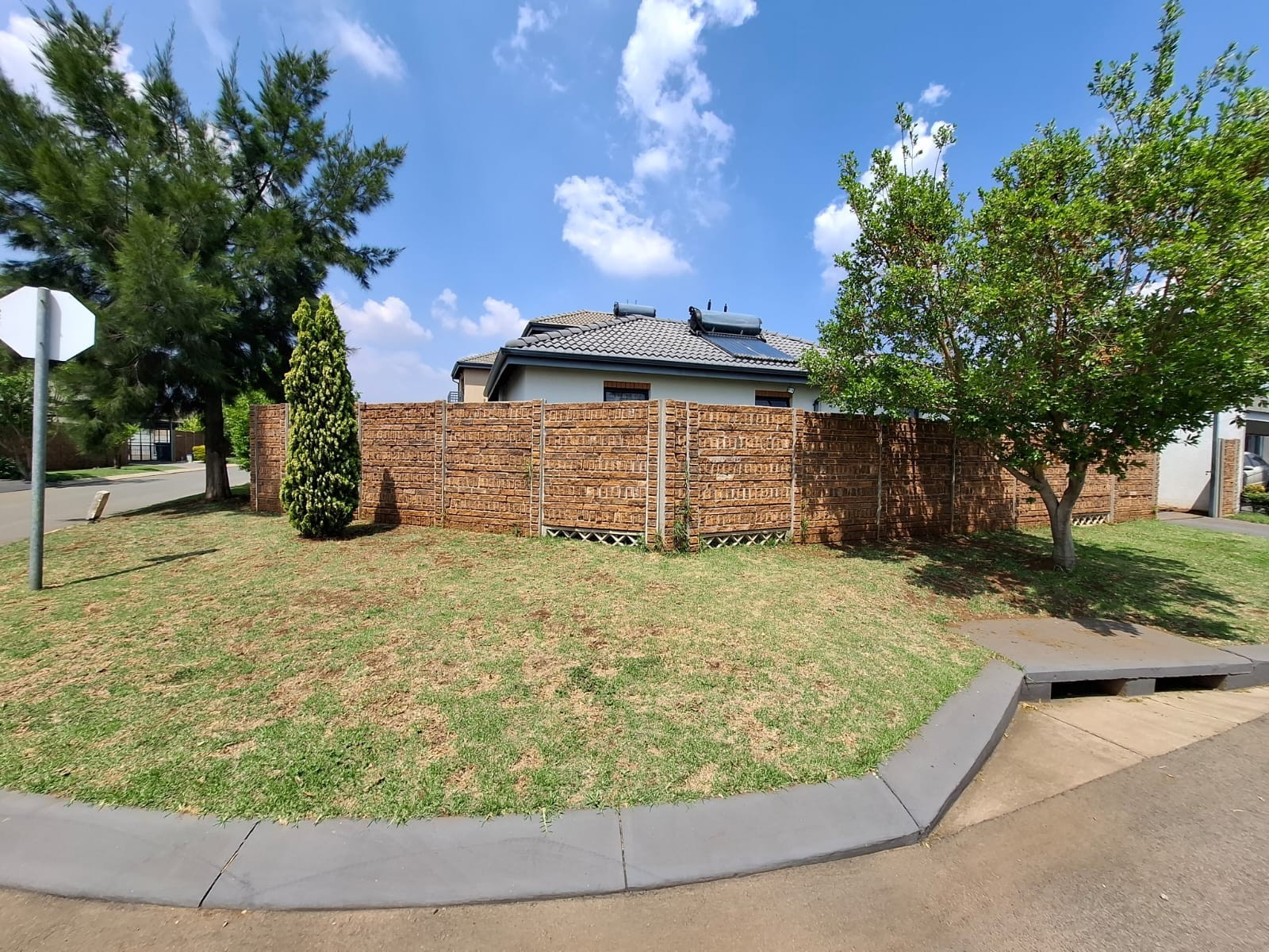 Apartment for sale in Leopard's Rest Security Estate, Albertsdal, Alberton
