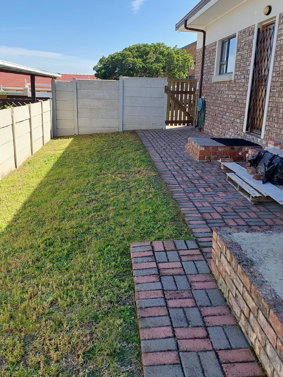 House for sale in Dana Bay, Mossel Bay, 146 m²