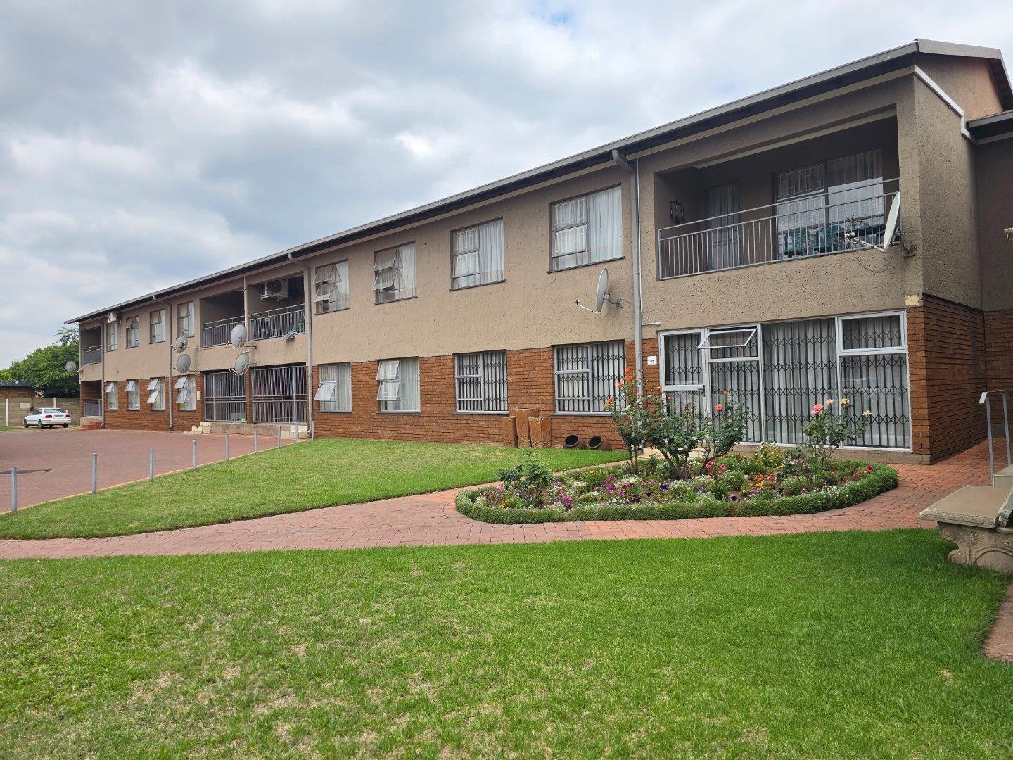 Apartment for sale in Vanderbijlpark CE, Vanderbijlpark, 107 m²