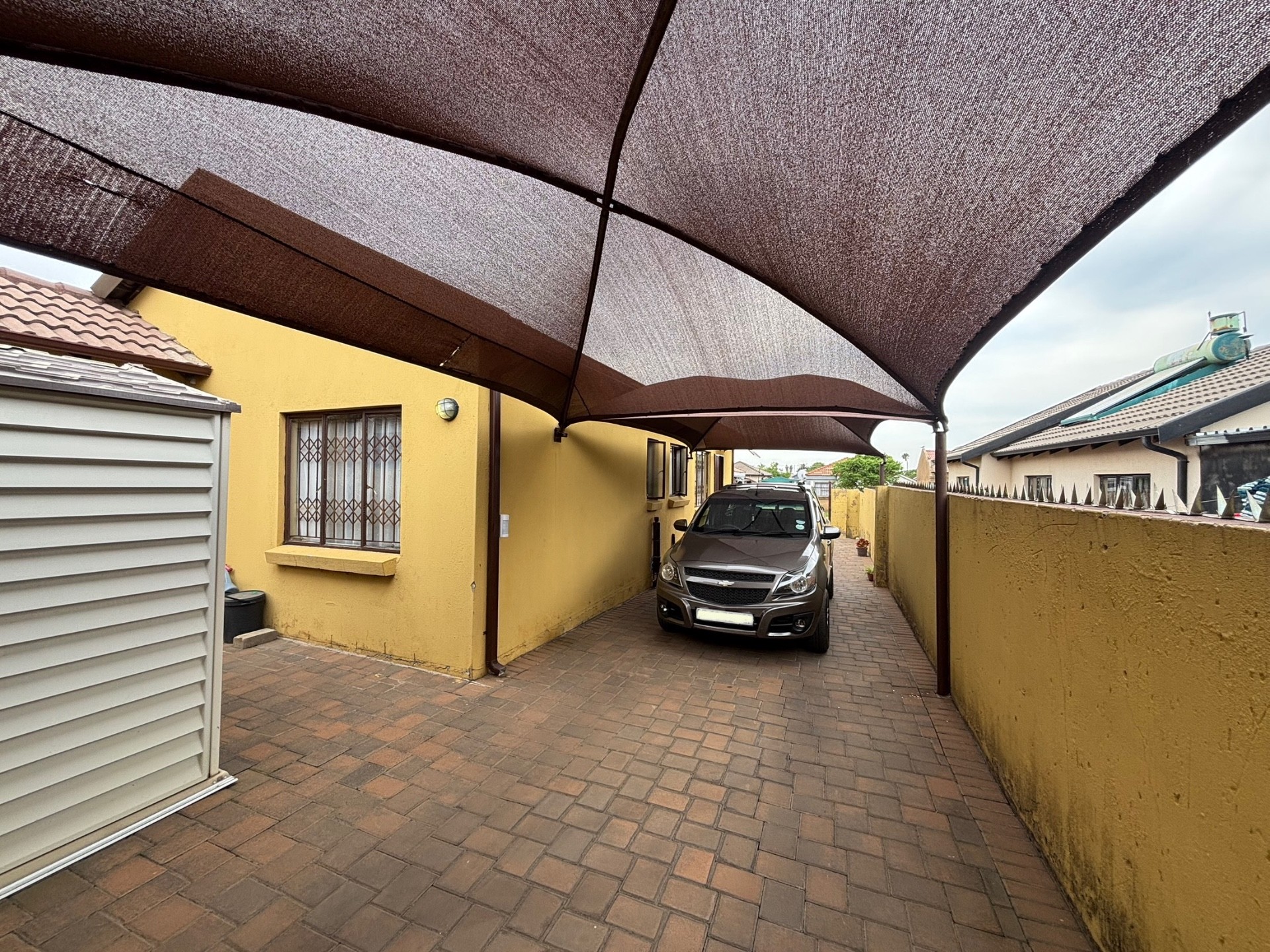 House for sale in Elandspoort, Pretoria, 251 m²