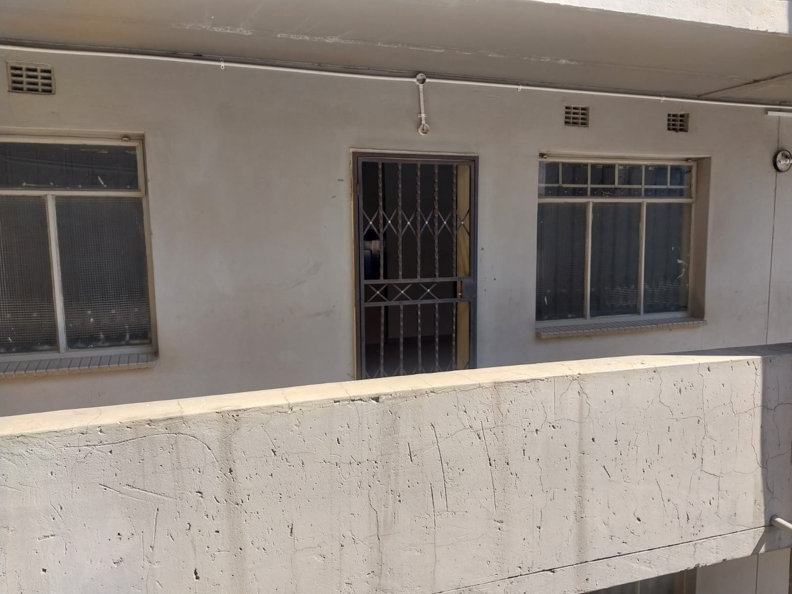Apartment for sale in Fleurhof, Roodepoort