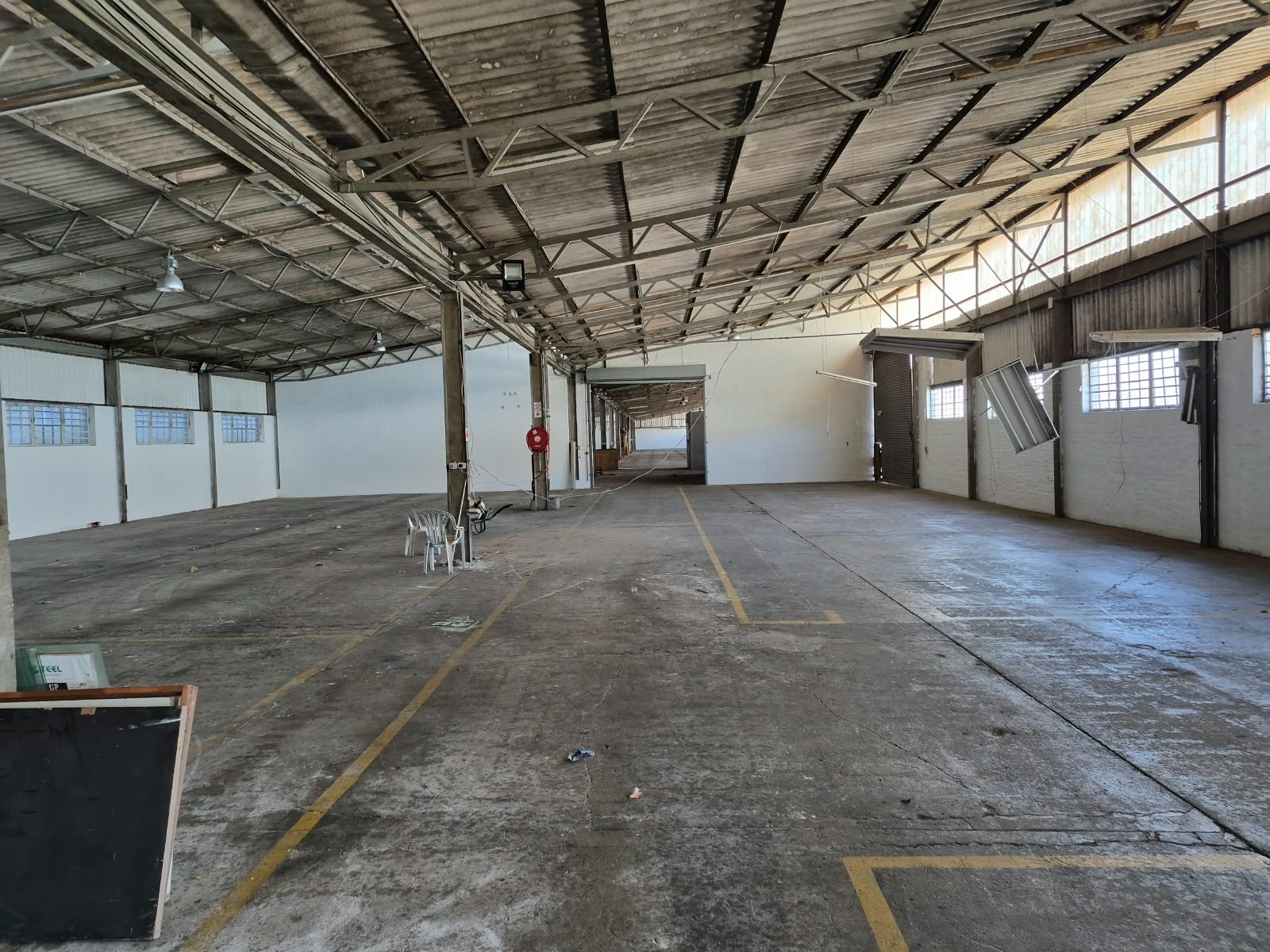 Warehouse for rent in Deal Party, Port Elizabeth, 3600 m²