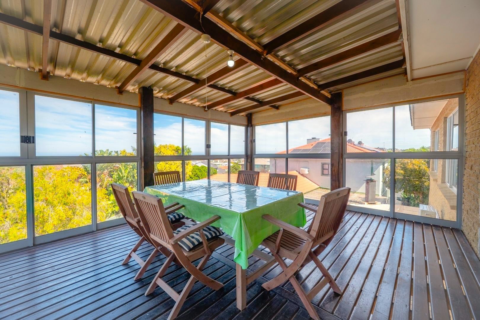 House for sale in Wavecrest, Jeffreys Bay, 384 m²