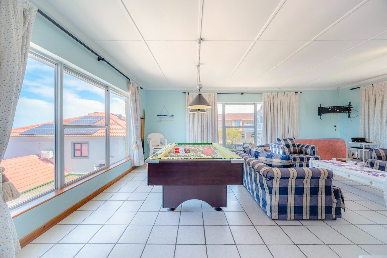 House for sale in Wavecrest, Jeffreys Bay, 384 m²