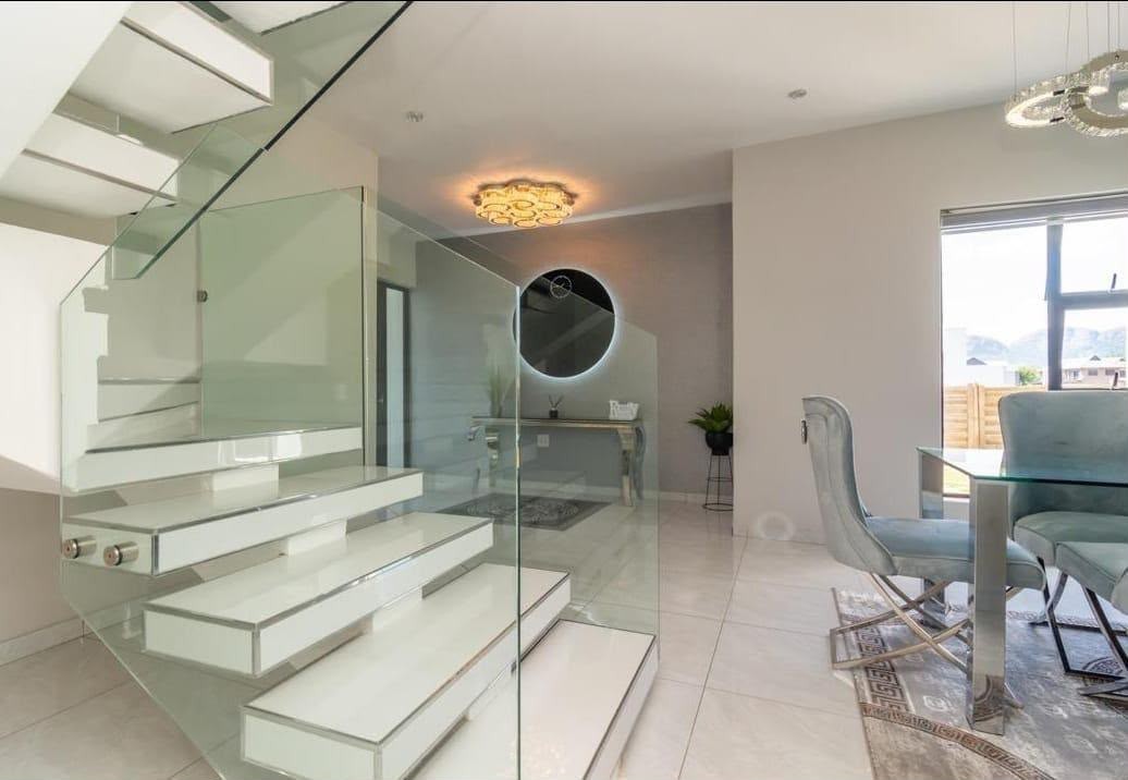 House for sale in The Islands Estates, Hartbeespoort, North West, 246 m²