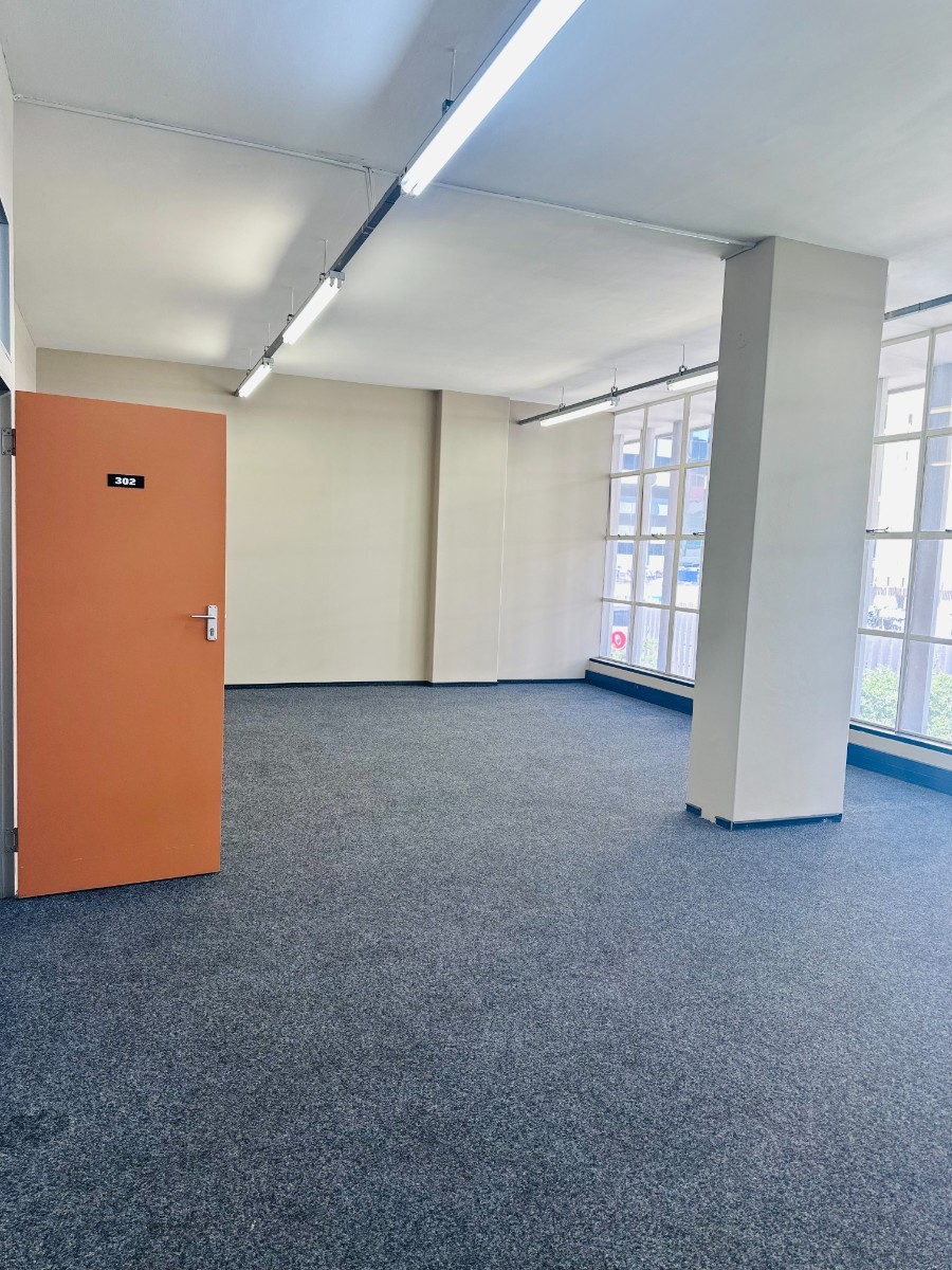 Office for rent in Johannesburg Central, Johannesburg, 302 (3rd floor), Eloff Street Galleries, 72 & 74 Eloff, Johannesburg Central, Johannesburg, Gauteng, 177 m²