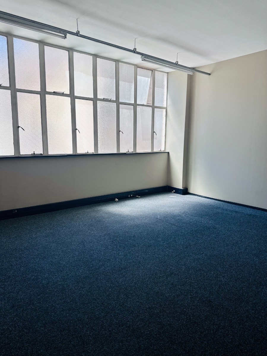 Office for rent in Johannesburg Central, Johannesburg, 302 (3rd floor), Eloff Street Galleries, 72 & 74 Eloff, Johannesburg Central, Johannesburg, Gauteng, 177 m²