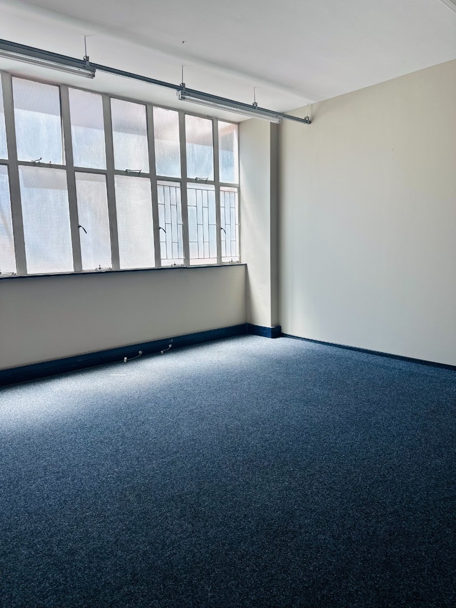 Office for rent in Johannesburg Central, Johannesburg, 302 (3rd floor), Eloff Street Galleries, 72 & 74 Eloff, Johannesburg Central, Johannesburg, Gauteng, 177 m²