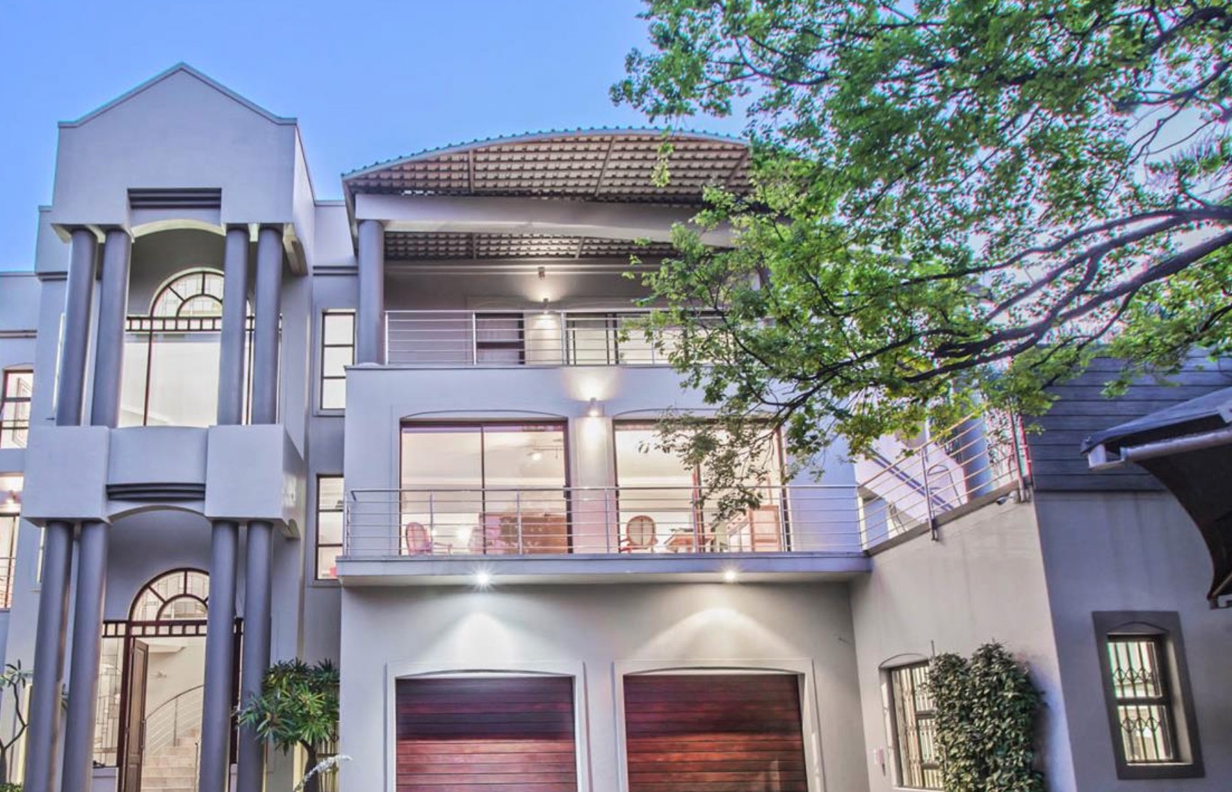 House for sale in Waterkloof Ridge, Pretoria, 800 m²