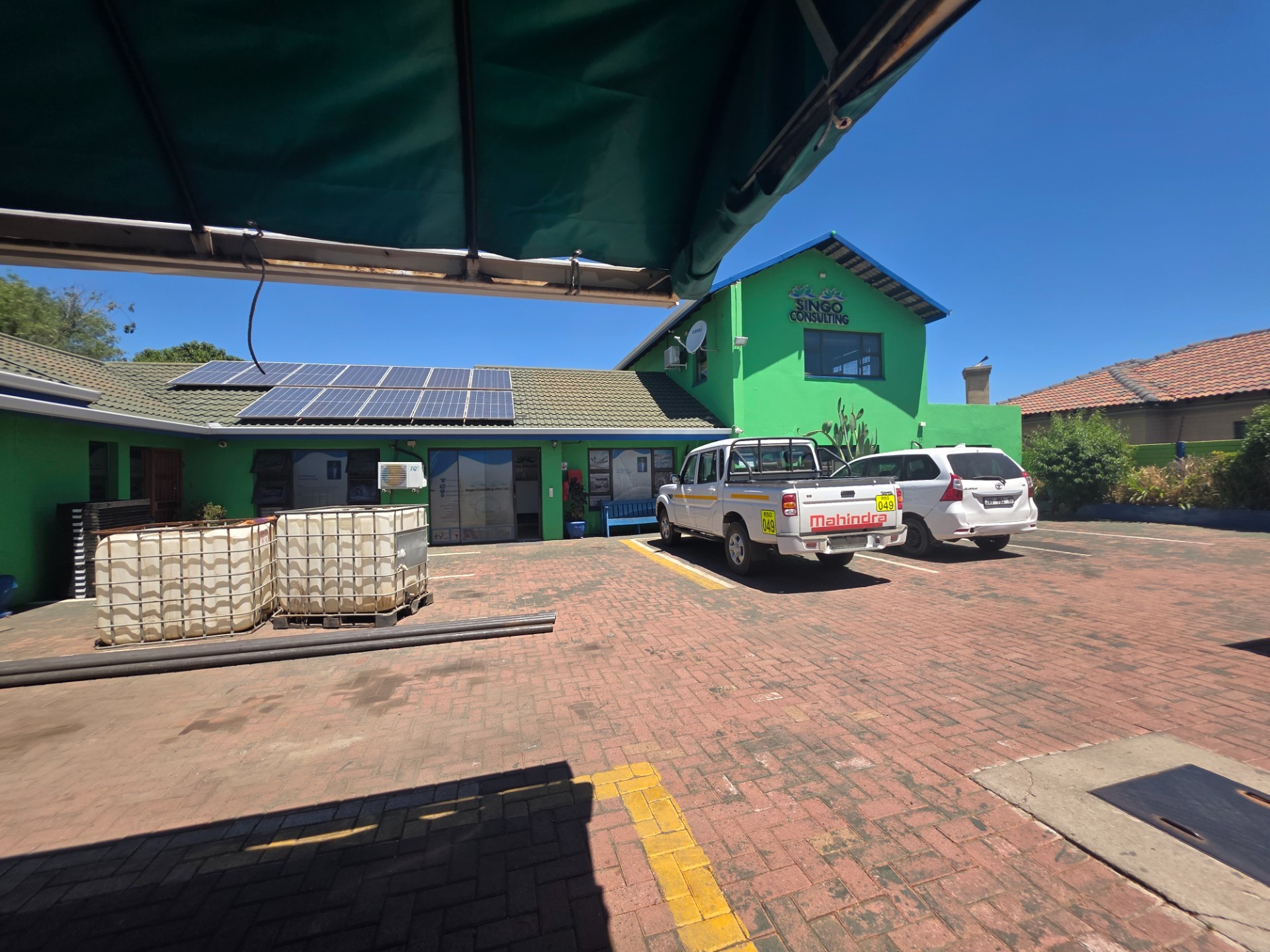 Office for sale in Tasbet Park, Witbank, 1000 m²