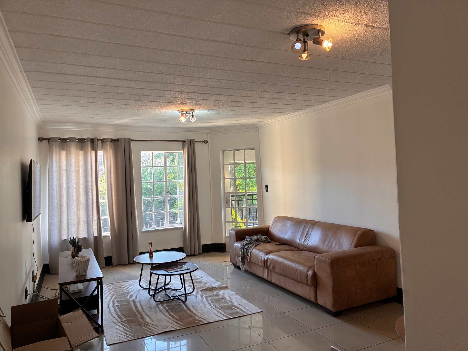 Apartment for rent in Morningside, Sandton, 110 m²