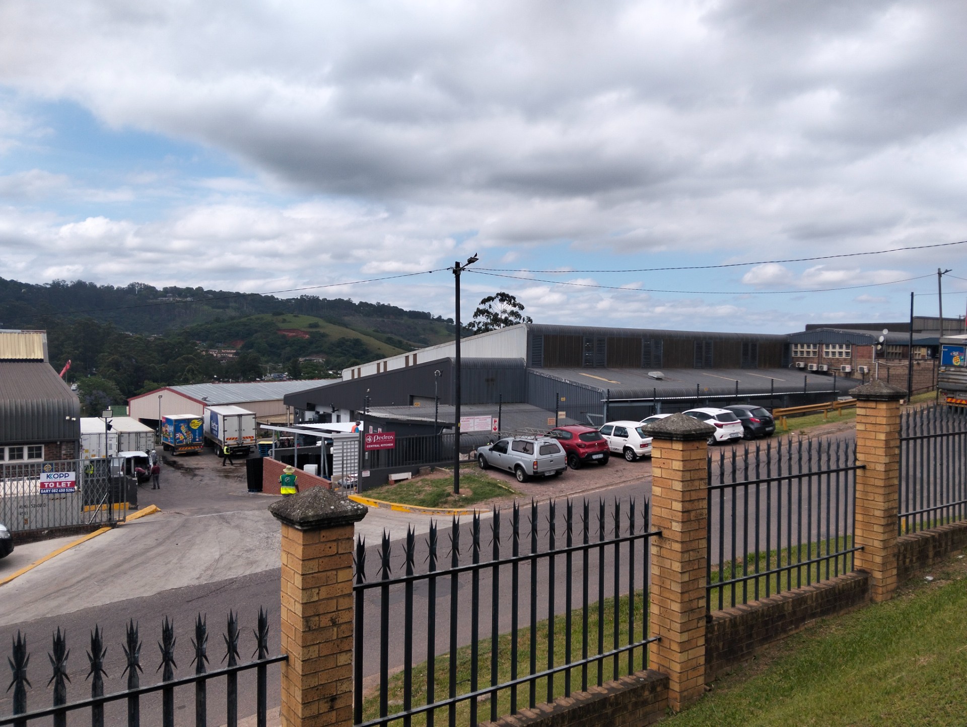 Industrial Property for rent in Westmead, Pinetown, KwaZulu Natal, 2142 m²
