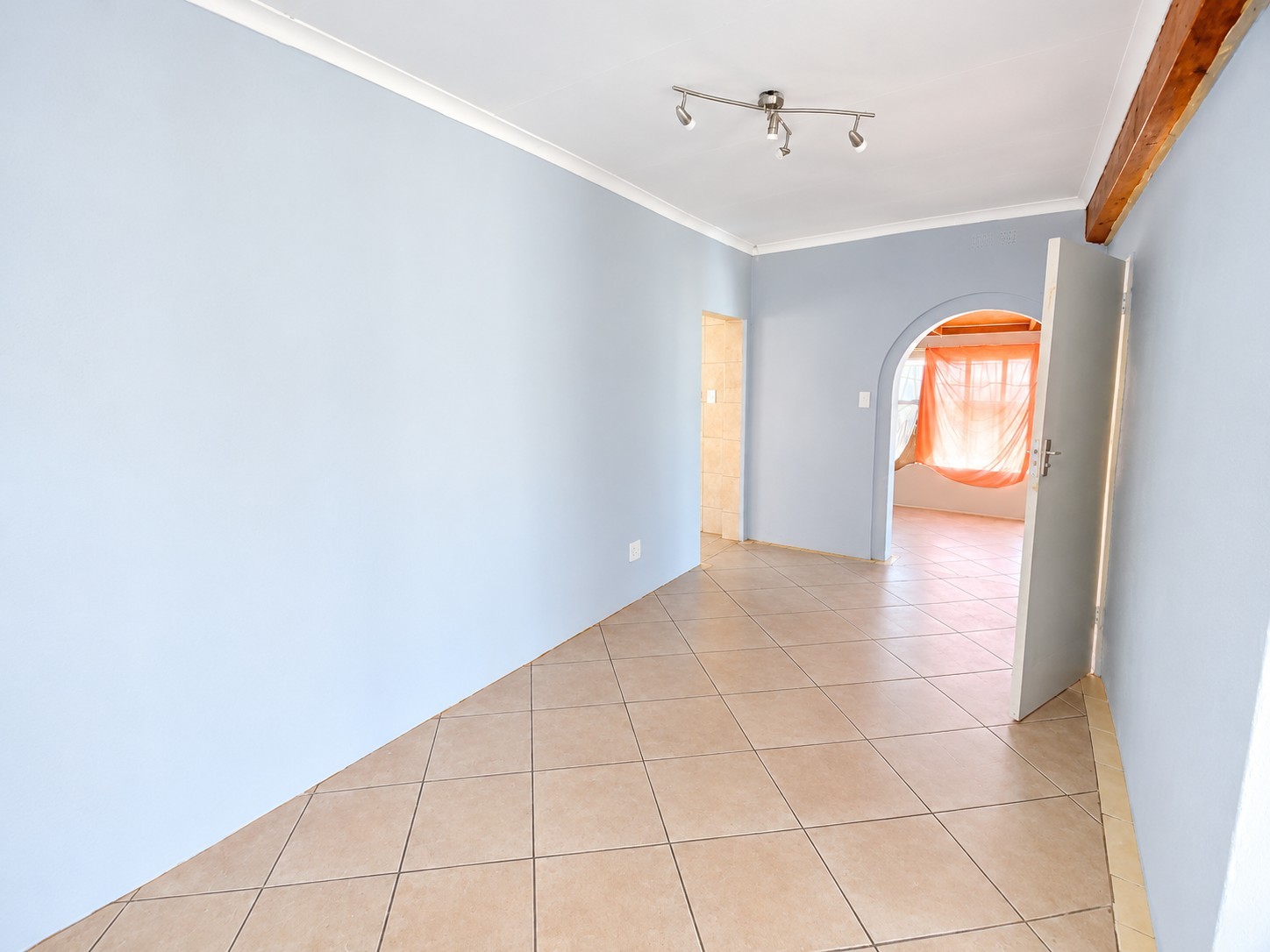 House for rent in Kempton Park West, Kempton Park, 601 m²