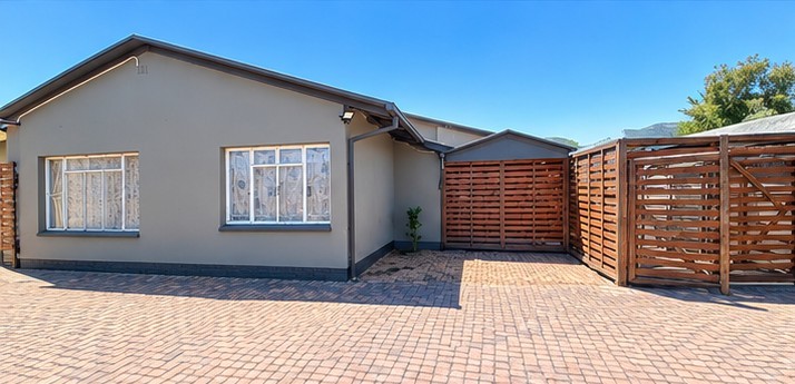 House for rent in Kempton Park West, Kempton Park, 601 m²