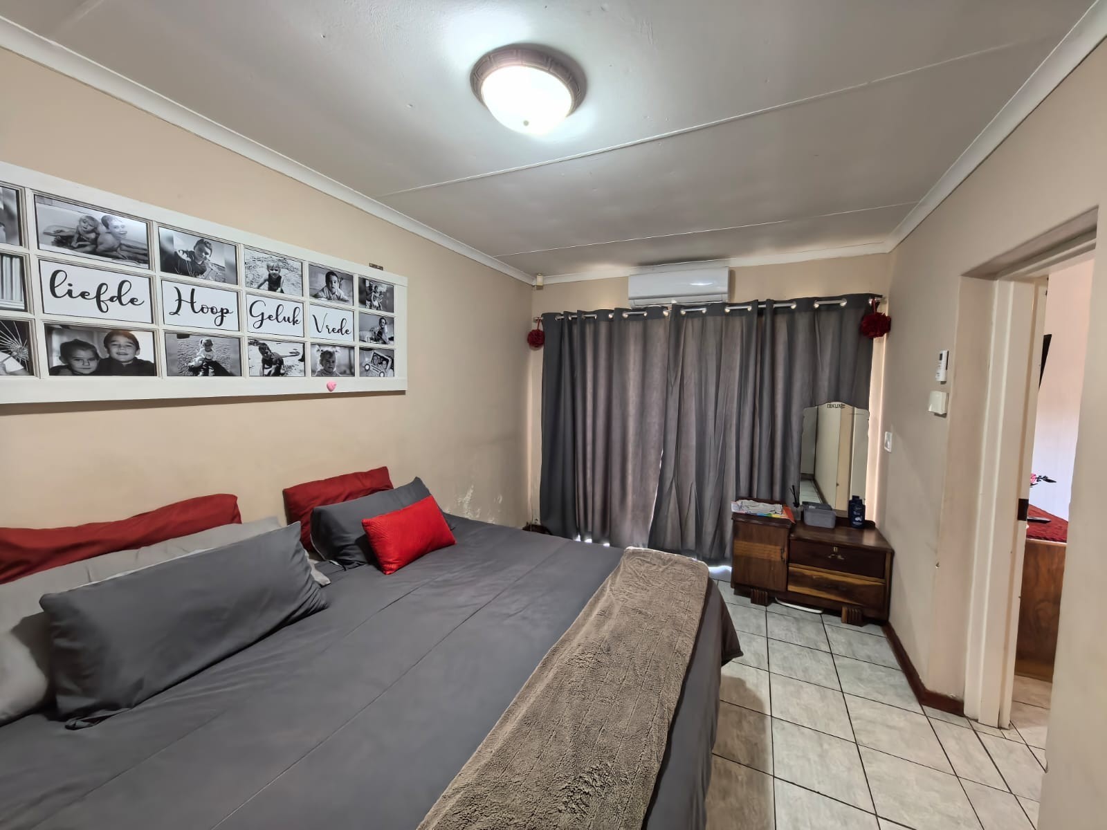 House for sale in Minerva Gardens, Kimberley
