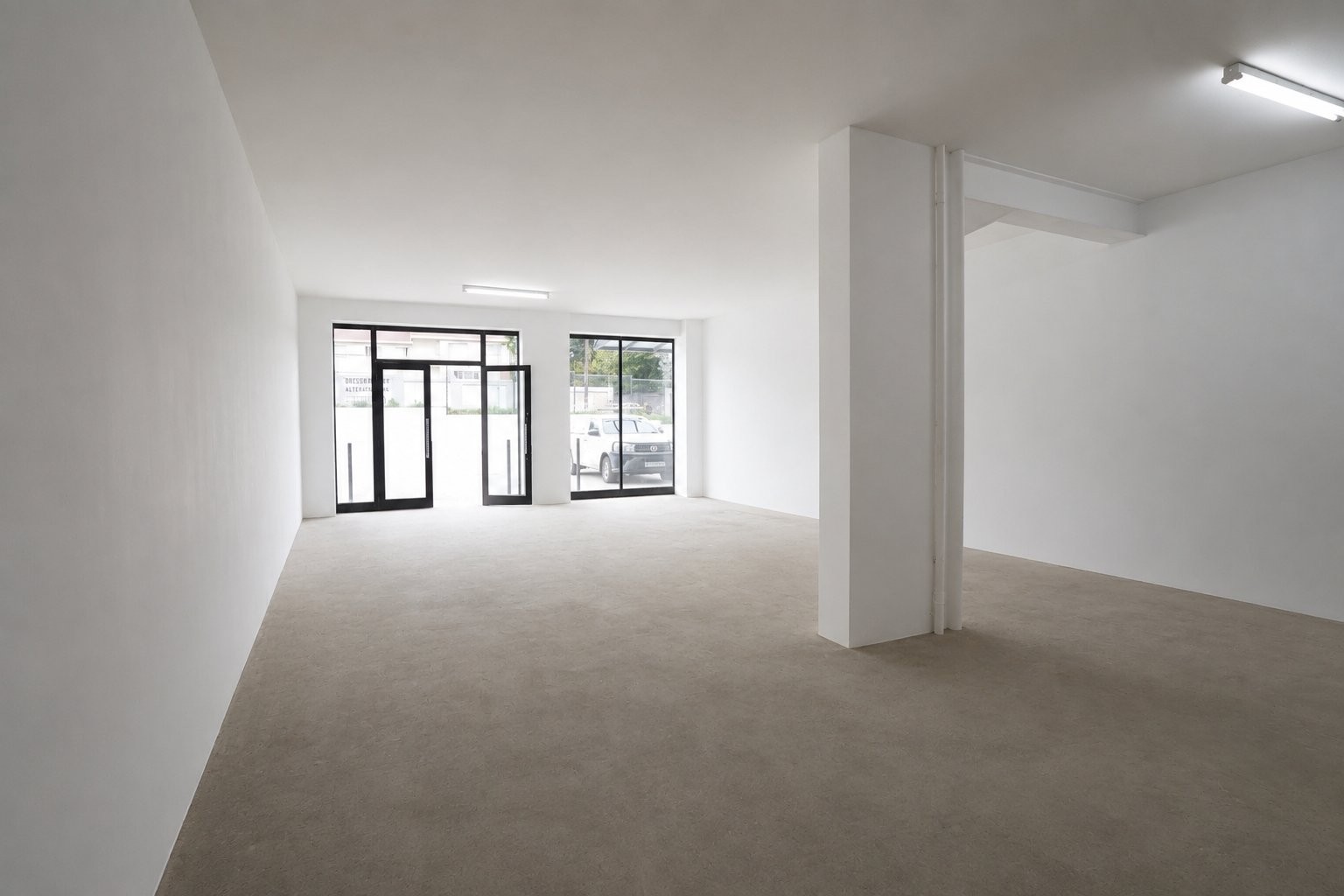 Commercial Property for rent in Wendywood, Sandton, 159 m²