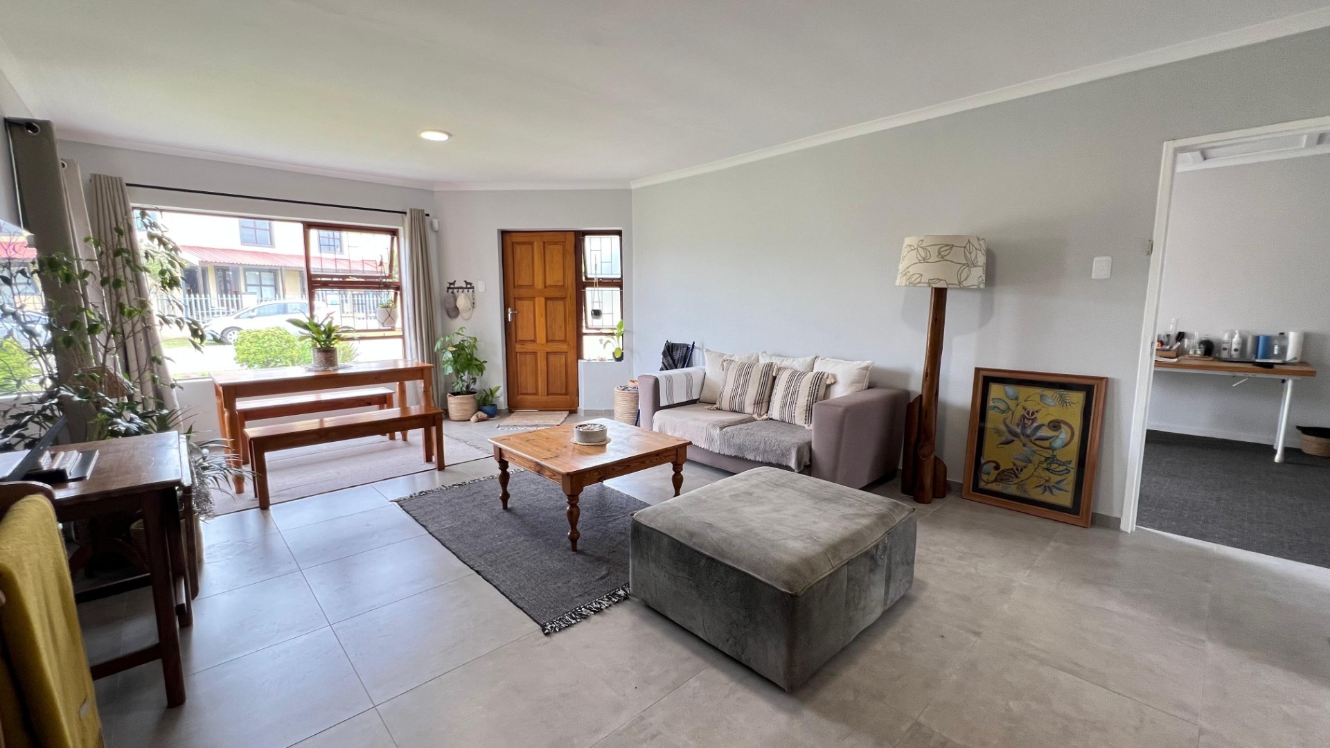 House for sale in Wavecrest, Jeffreys Bay, 732 m²