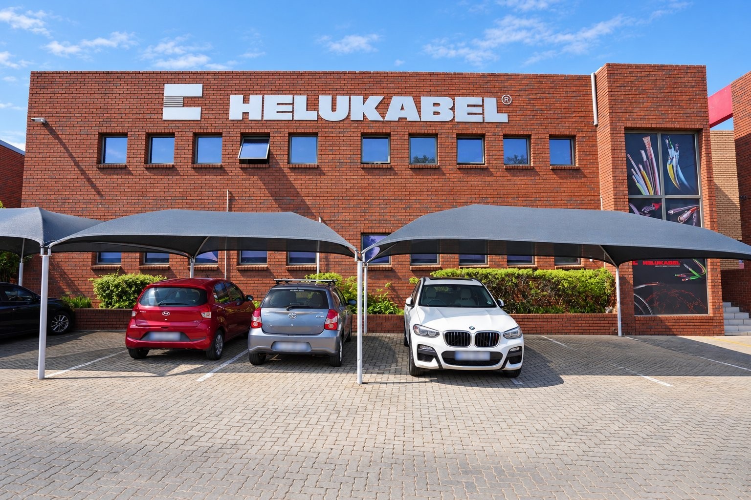 Commercial Property for rent in Honeydew, Roodepoort, 4060 m²