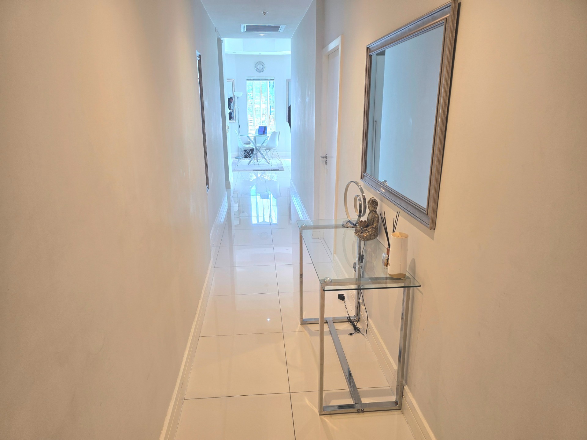 Apartment for sale in Cape Town City Centre, Cape Town, 87 m²