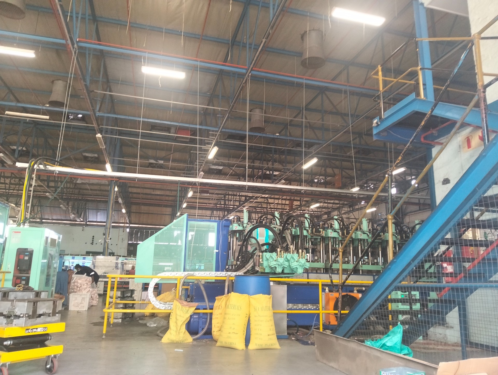 Industrial Property for rent in Westmead, Pinetown, KwaZulu Natal, 4970 m²
