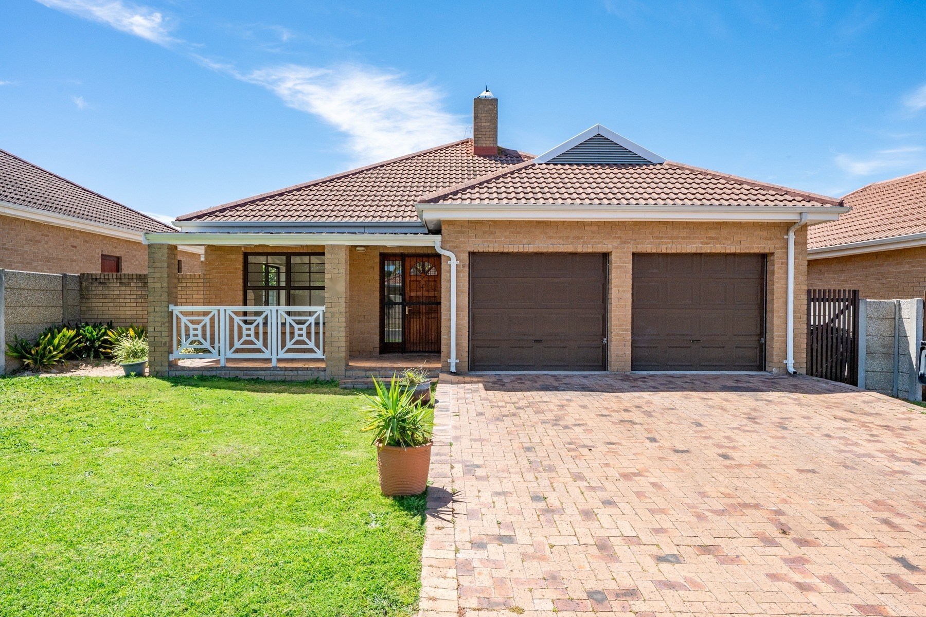House for sale in Sonstraal Heights, Durbanville, 150 m²