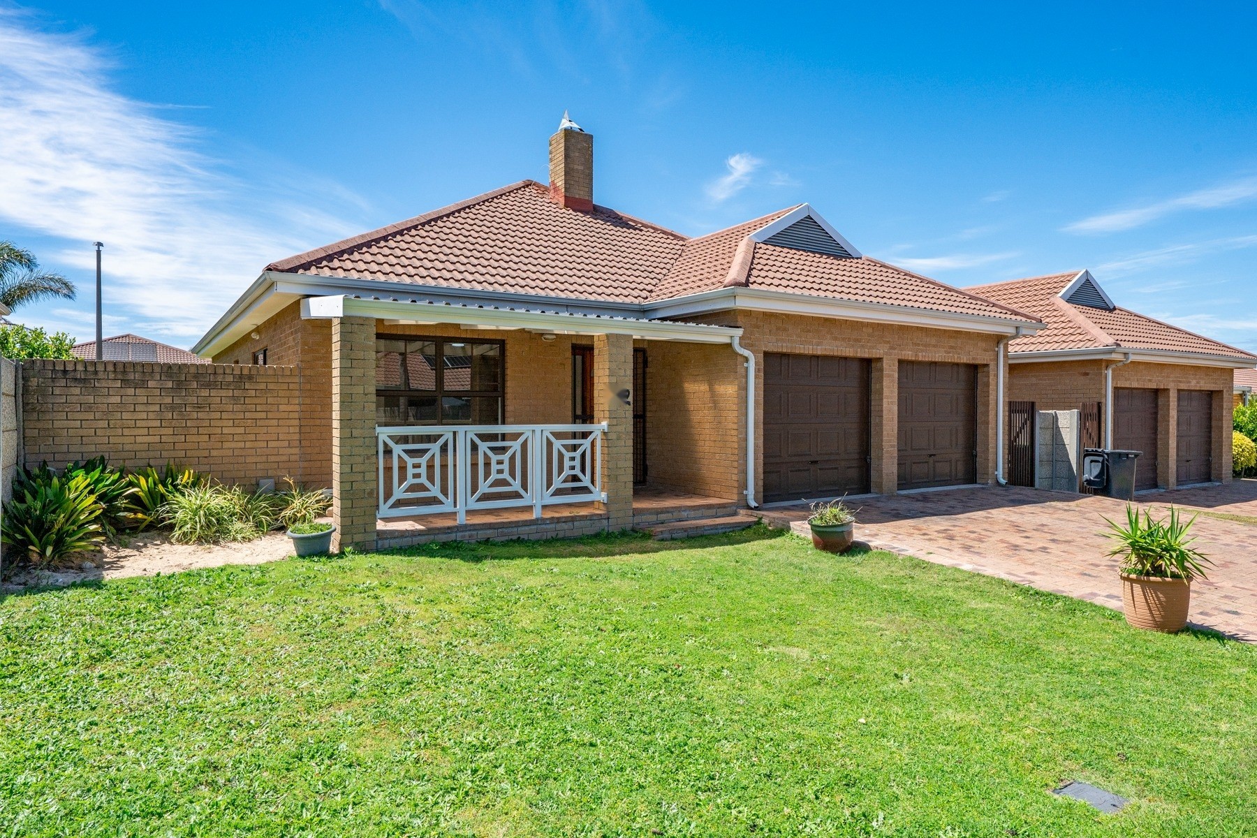 House for sale in Sonstraal Heights, Durbanville, 150 m²