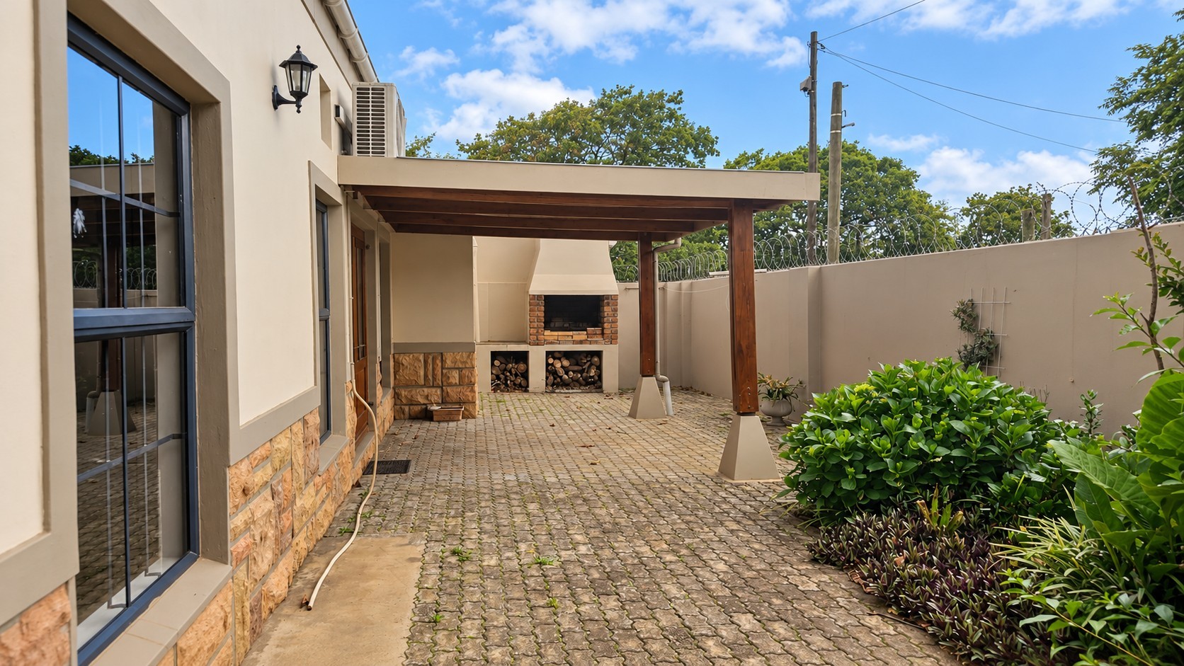 Townhouse for sale in Swellendam, 162 m²