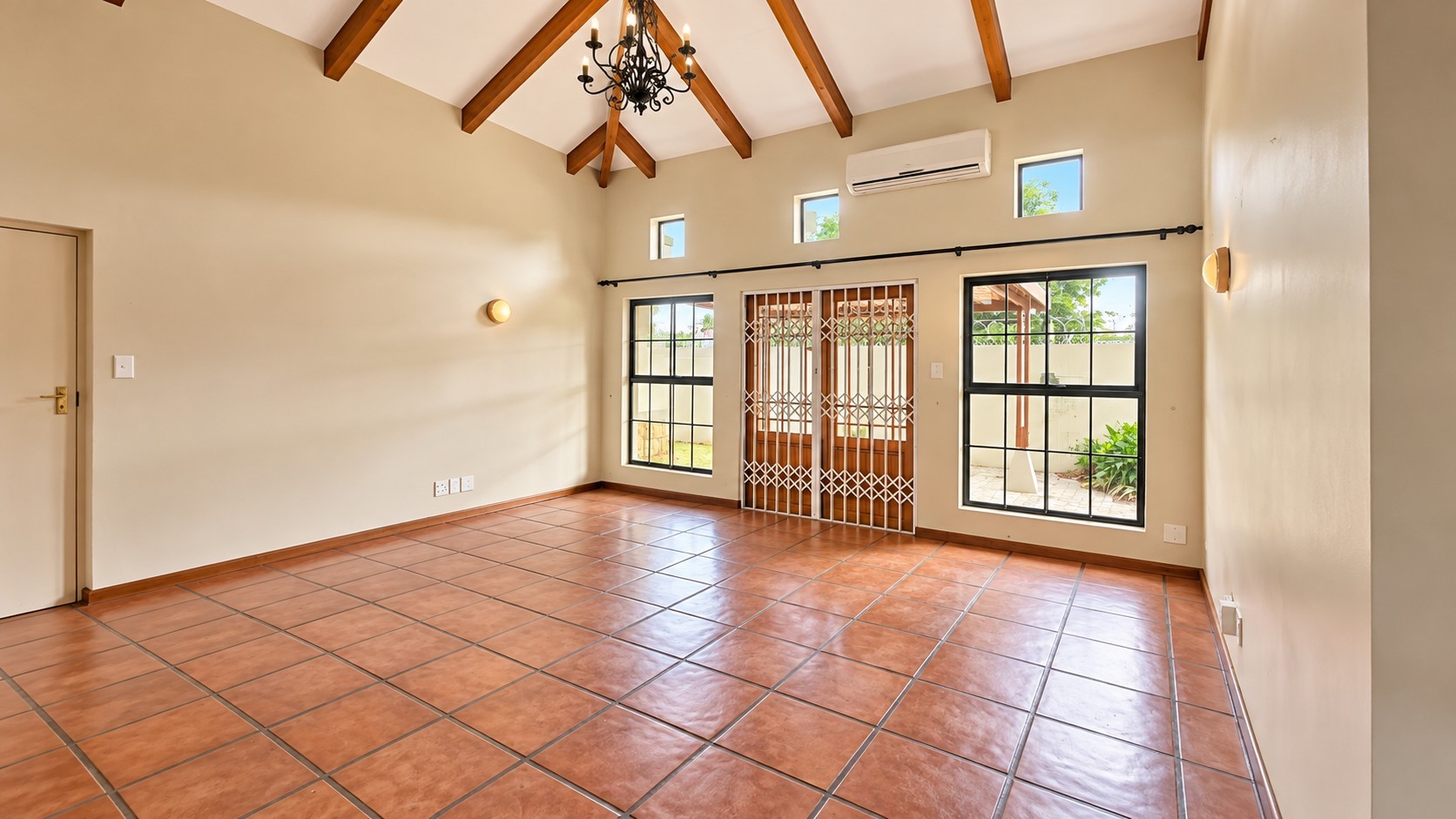 Townhouse for sale in Swellendam, 162 m²