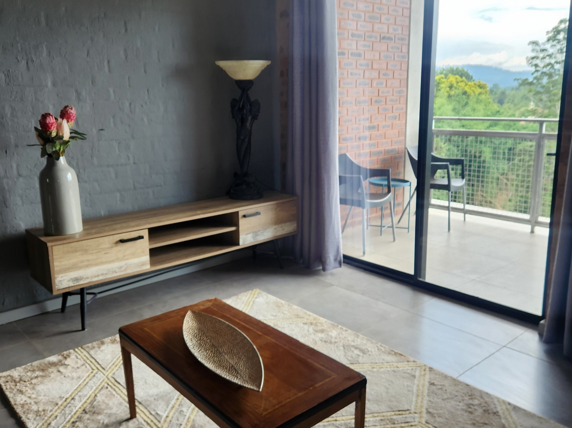 Apartment for rent in Town Hill, Pietermaritzburg, KwaZulu Natal, 16 Arbour View (2nd floor), Arbour Arch, 3 George Macfarlane Lane, Town Hill, Pietermaritzburg, KwaZulu Natal