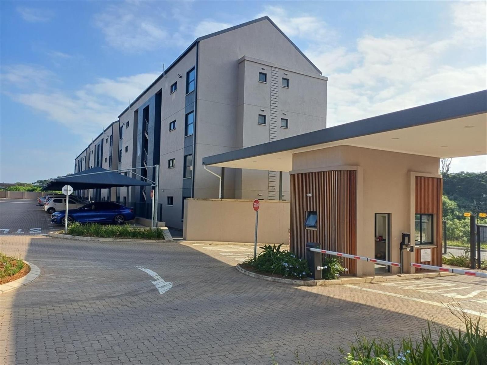 Apartment for rent in Athlone Park, Amanzimtoti, KwaZulu Natal