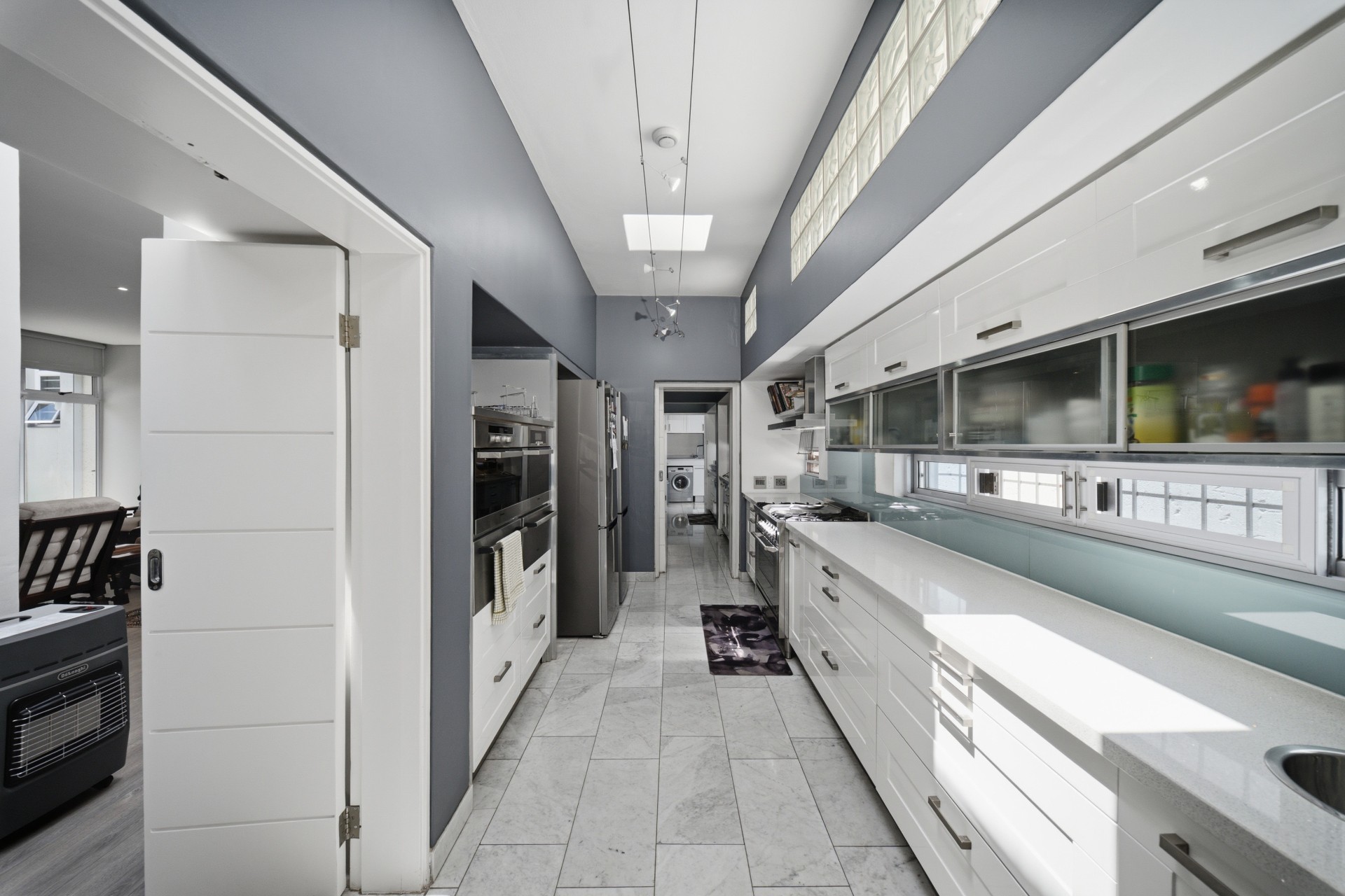 Cluster for sale in Houghton Estate, Johannesburg, 495 m²
