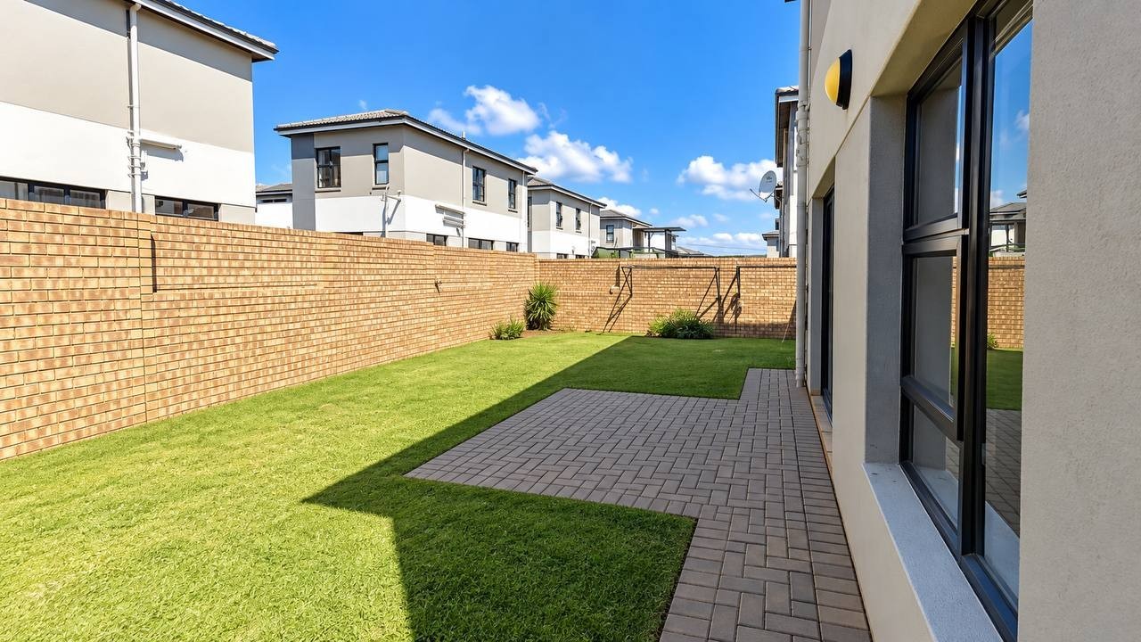 House for sale in Thatchfield Close, Thatchfield Estate, Centurion, 161 m²
