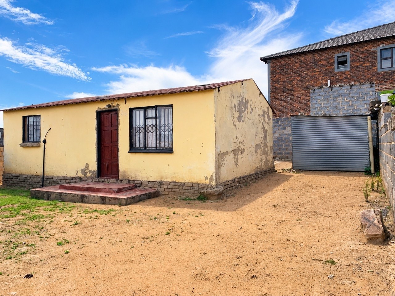 House for sale in Esiziba, Tembisa, 85 m²