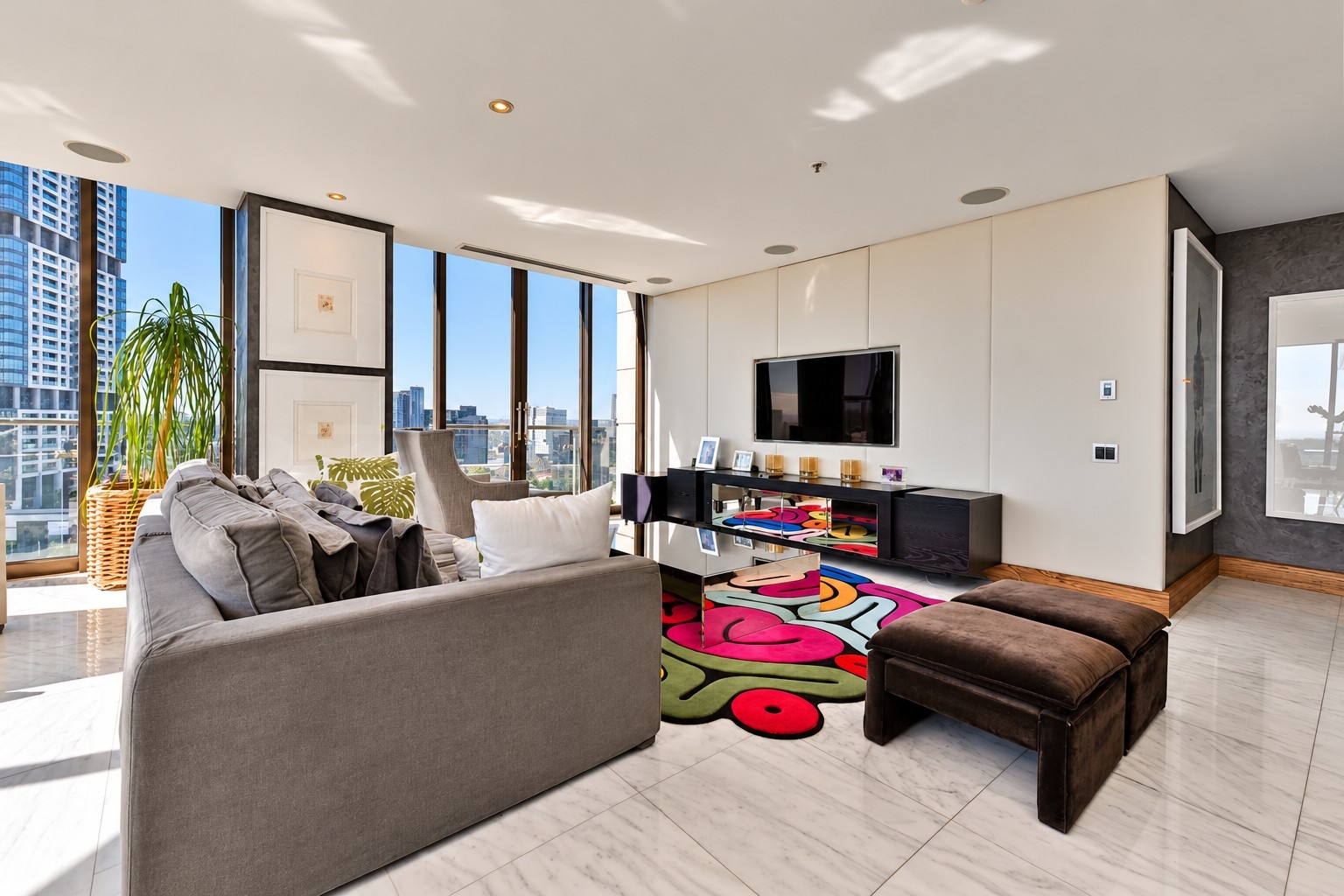 Apartment for sale in Sandown, Sandton, 170 m²
