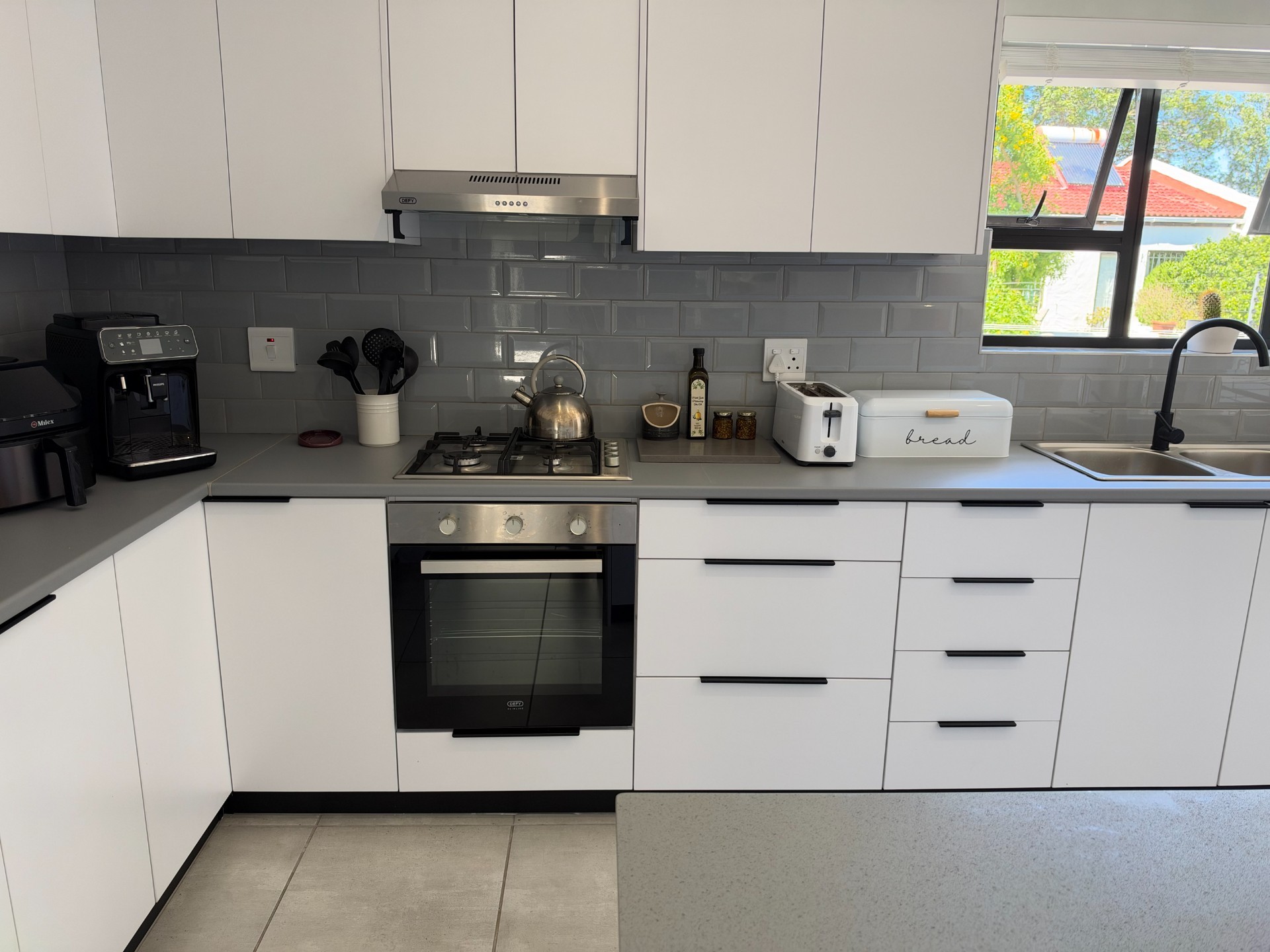 House for sale in Kenridge, Bellville, 244 m²