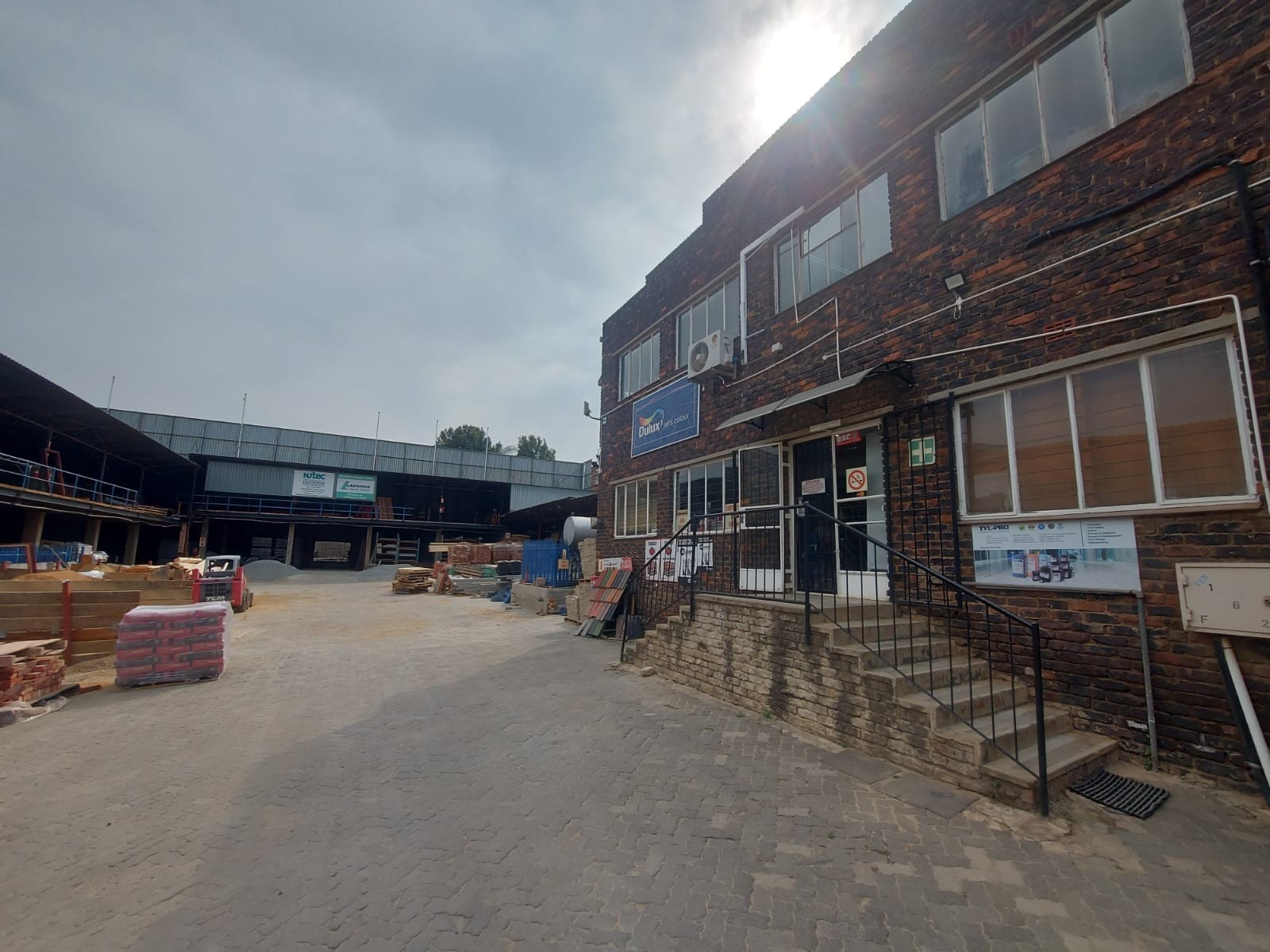 Warehouse for sale in Randburg, 8 Lyn road, Randburg, Gauteng, 2676 m²