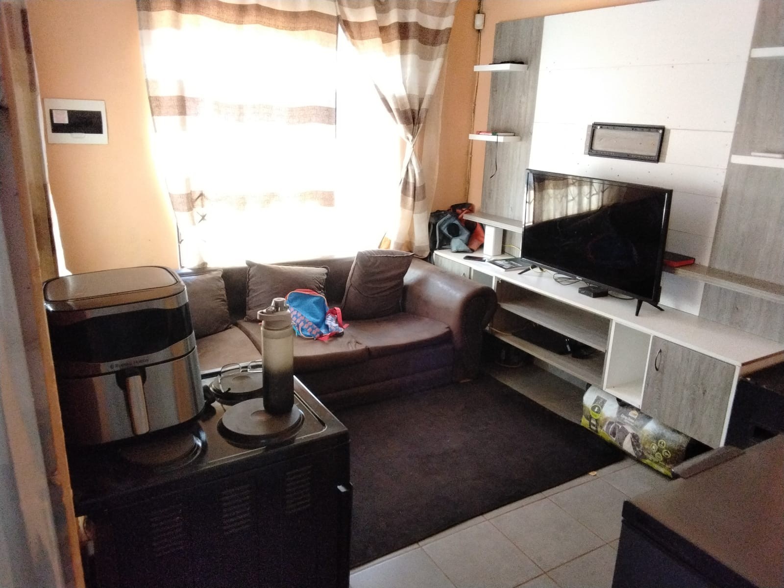 House for sale in Toekomsrus, Randfontein, 250 m²