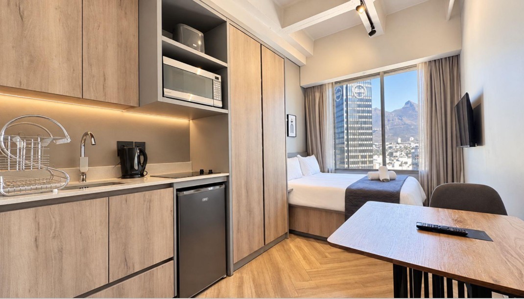 Studio Apartment for sale in Cape Town City Centre, Cape Town, 21 m²