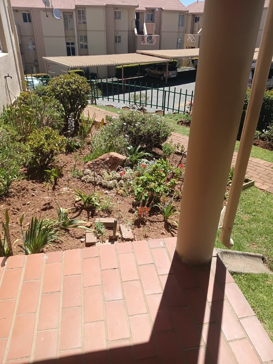 Townhouse for sale in Primrose Hill, Germiston